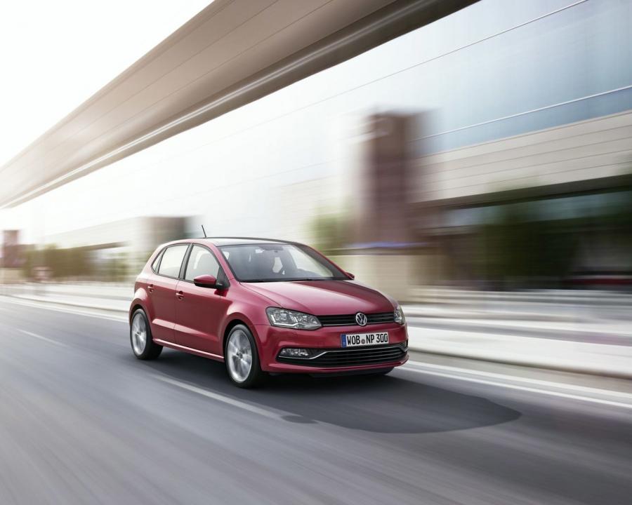  Volkswagen Polo 2014 года  (фото 15 из 18)